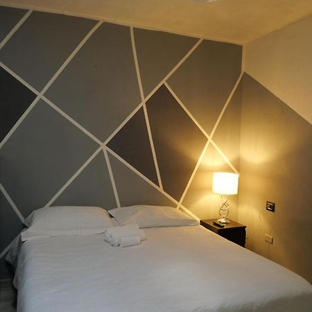 Easy Home - Piazza Del Popolo Ascoli Piceno Ngoại thất bức ảnh
